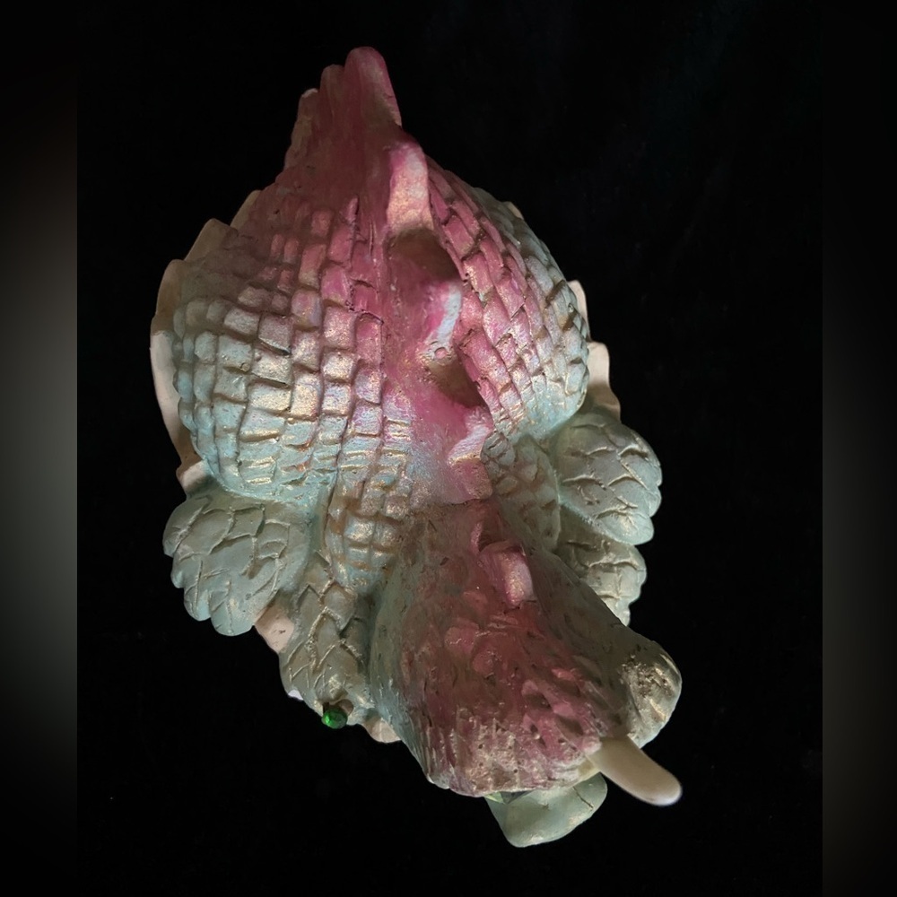 🖤 Stain Master ‘86 Baby Dragon in Egg Shell Figurine - Picture 6 of 13